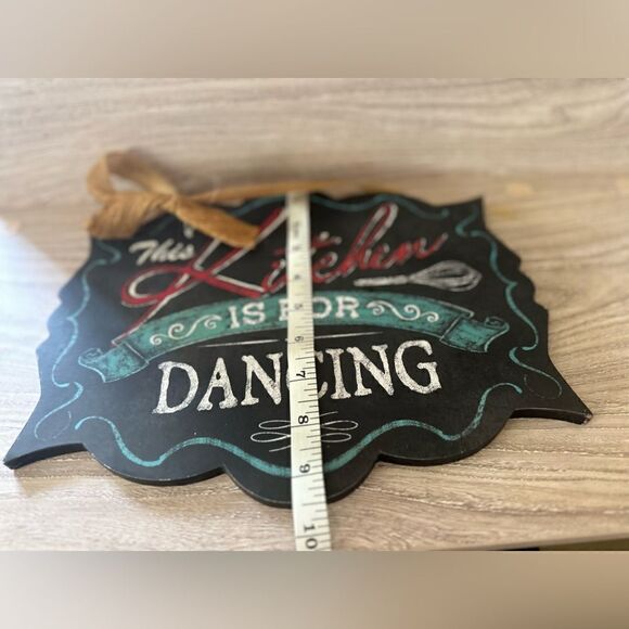 Kitchen in for Dancing 🍳💃🏼🕺🏻sign - Picture 5 of 5